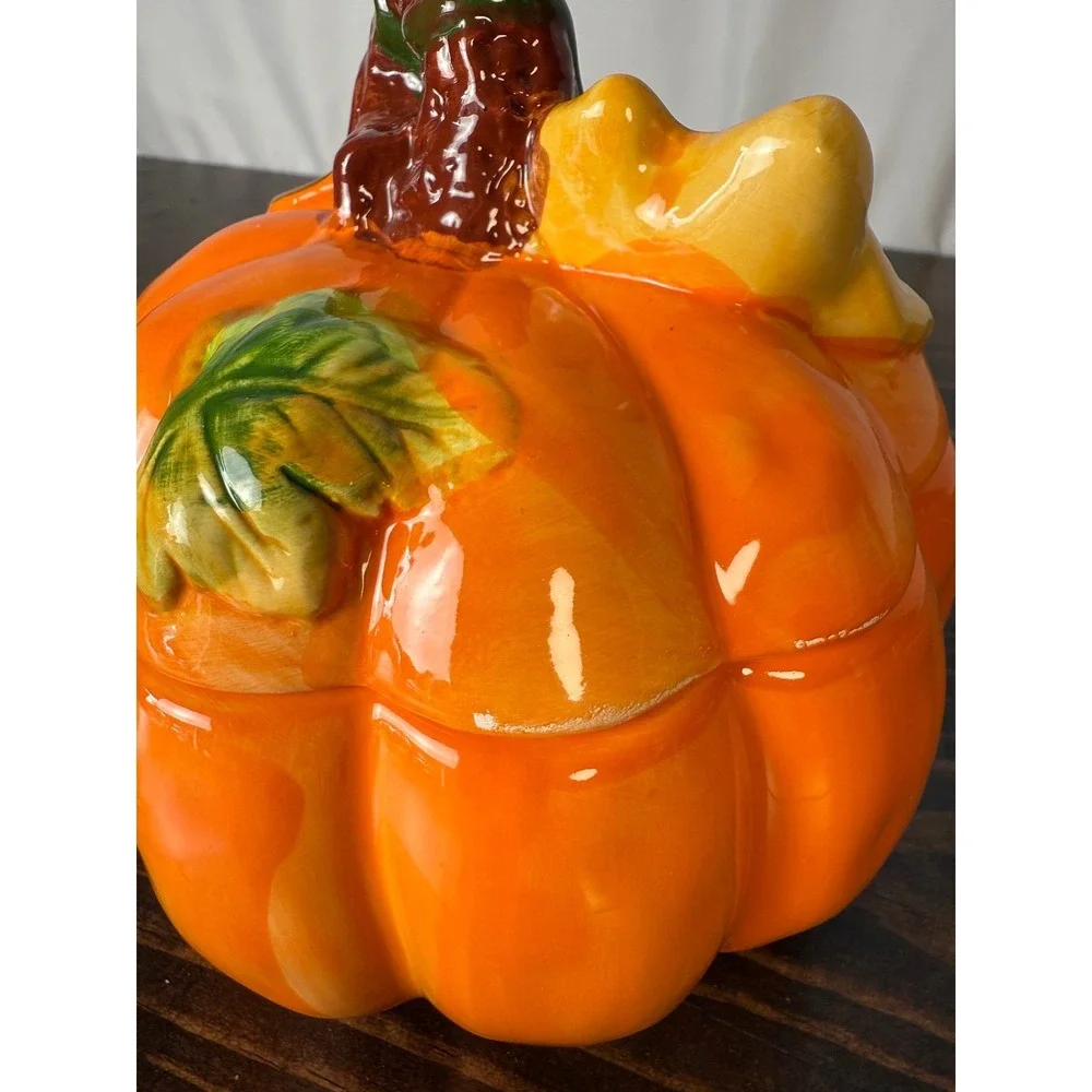 Ceramic Pumpkin‎ Candy Dish with Lid Halloween Decor Jack O Lantern Decoration